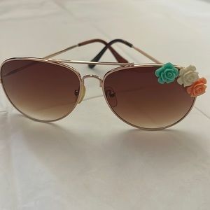 Flower Aviators